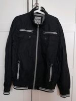 Retro Jacke Stil Regenjacke Gr. M/L Berlin - Mitte Vorschau