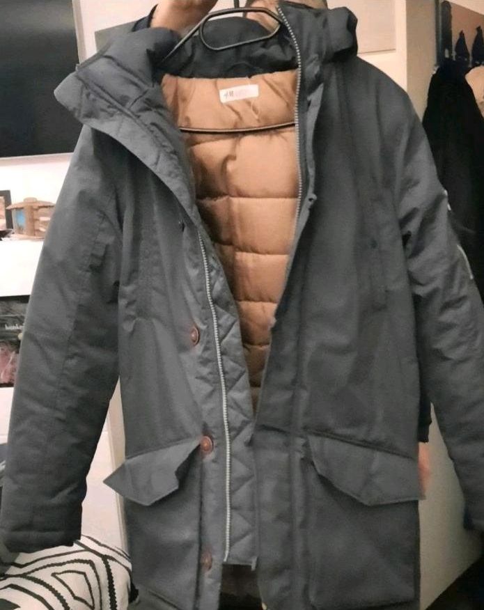 Herren Winterjacke  In Größe S(164)  Neu in Lüdenscheid