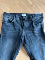Herren Calvin Klein Straight Fit Stretch Jeans schwarz Gr. 32 34 Hessen - Kassel Vorschau