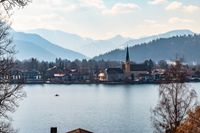 Kernsanierte 2,5-Zimmer-Wohnung mit Seeblick am Leeberg Bayern - Tegernsee Vorschau