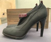 Calvin Klein Socken Pumps 36 Stiefeletten Stretch Schwarz Heels Baden-Württemberg - Mannheim Vorschau