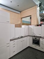 Küche in weiß mit Geräten dabei ab sofort abholen Nordrhein-Westfalen - Herne Vorschau