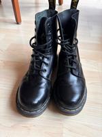 Original Dr. Martens 1460 Stiefel in Schwarz - Größe 38 Nordrhein-Westfalen - Bergheim Vorschau