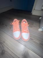 Nike Damen Sneaker  Neupreis: 130€ Nordrhein-Westfalen - Krefeld Vorschau