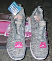SKECHERS MEMORY FOAM SNEAKERS IN GRÖSSE 41 Baden-Württemberg - Esslingen Vorschau