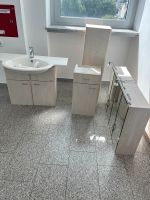 Badmöbel Waschtisch Schrank Spiegelschrank Bayern - Weiden (Oberpfalz) Vorschau