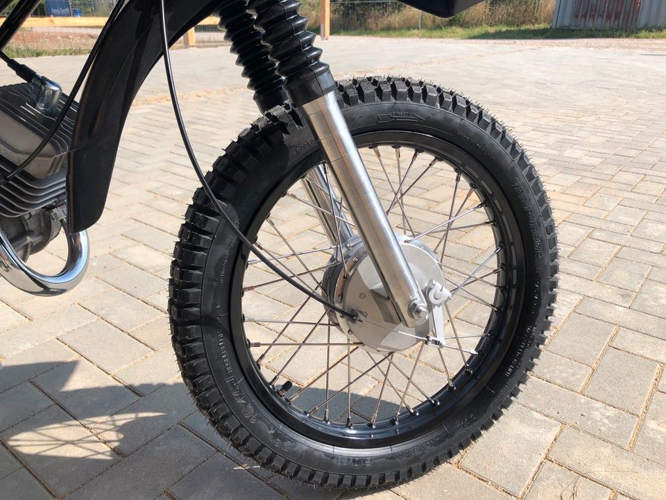 SIMSON S51 ENDURO 4- Gang Moped, NEUAUFBAU, 12 Volt Vape, 60 km/h in Crimmitschau