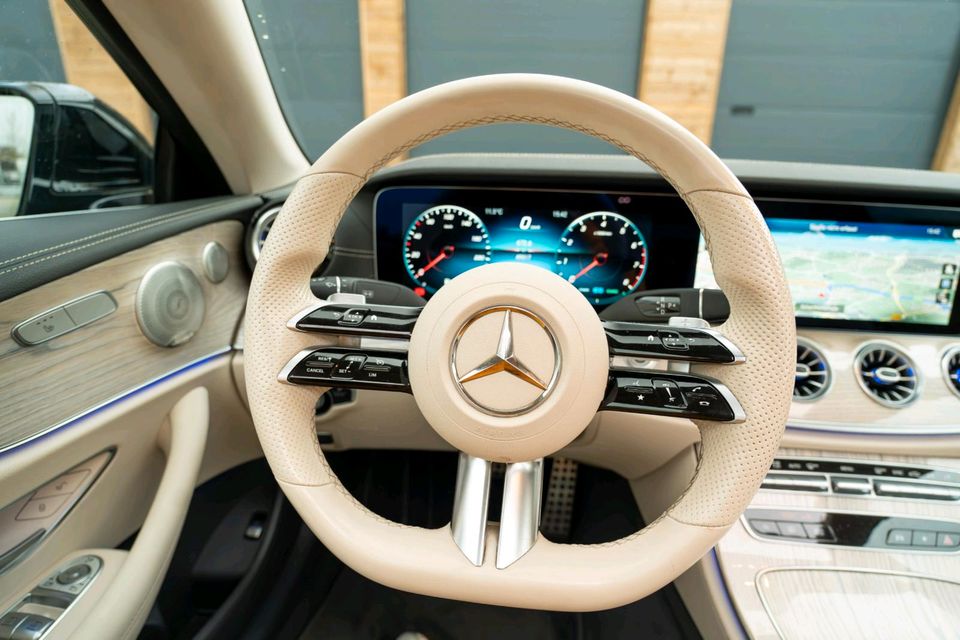 Mercedes E 2022Autovermietung mieten-rent-HOCHZEITWAGEN-Mietwagen in Lünen