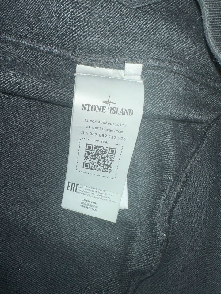 Stone Island sweatjacke mit Kragen in Ostfildern