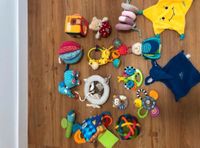 16 Teile Babyspielzeug Rassel Ball Greifling Teddy inkl. Versand Bayern - Stadtbergen Vorschau