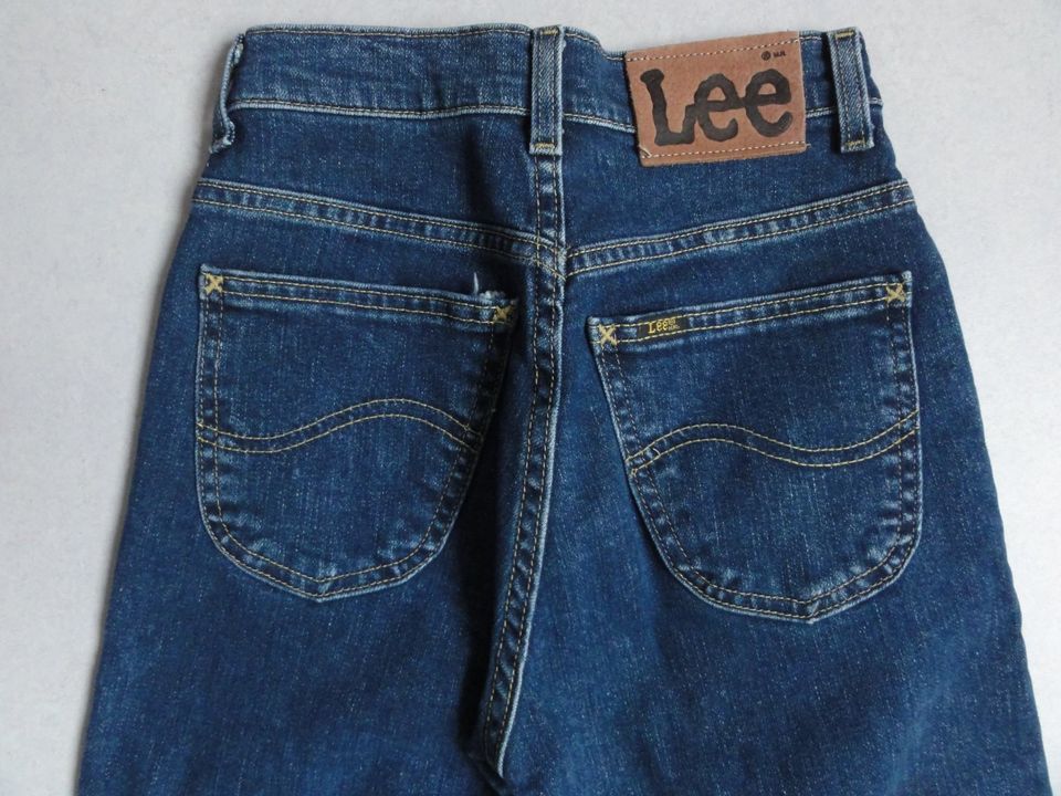LEE damenjeans high waist blaue Jeans 26 w / 29 l in Berlin