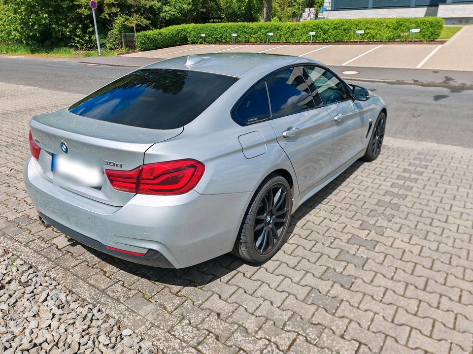 BMW 430D Gran Coupé xDrive M Paket LED Scheinwerfer in Montabaur