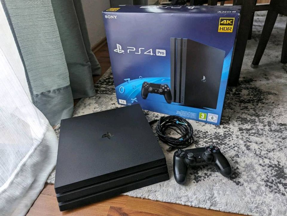 Playstation 4 PS4 Pro 1TB CUH-7216B | Controller | Spiel | OVP in Ludwigsburg