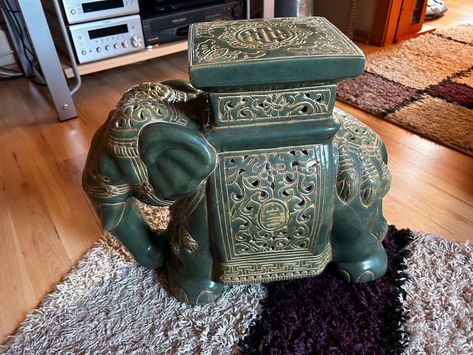 Keramik Deko Elefant in Saarbrücken