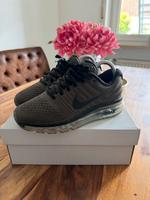 Wie Neu Nike Air Max in Olive dunkelgrün Gr. 38,5 US 6 Bayern - Geretsried Vorschau