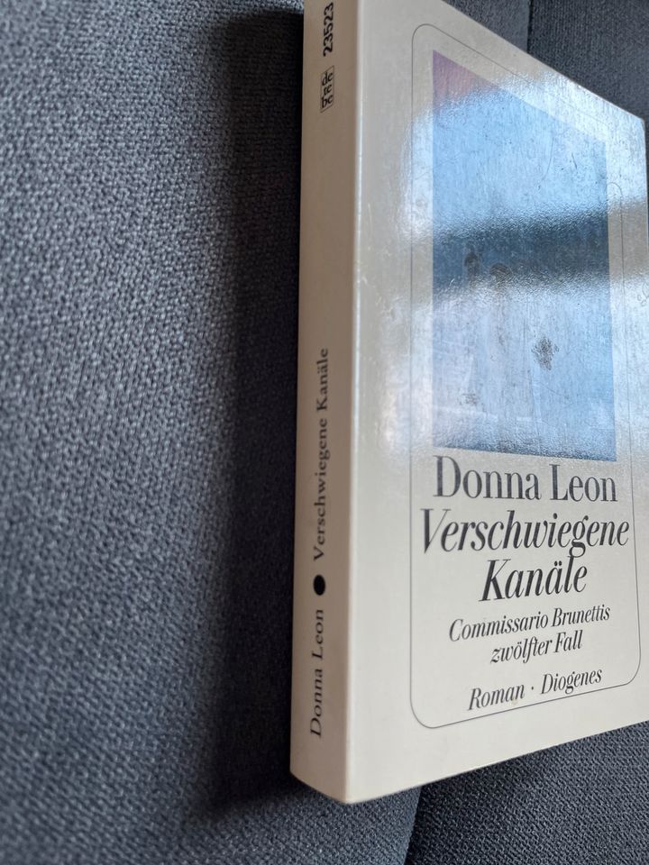 Verschwiegene Kanäle | Donna Leon in Haan