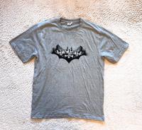 DC Batman Shirt Grau Gr.  L ungetragen wie neu Herren unisex Bayern - Coburg Vorschau