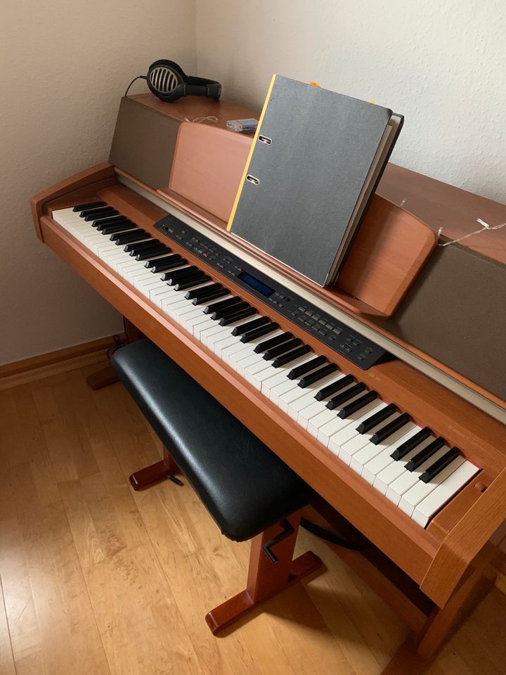 E-Piano YAMAHA in Düsseldorf