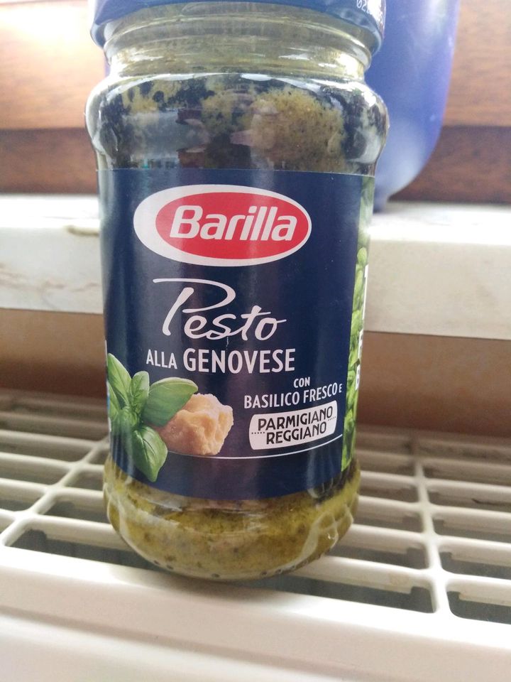 Neu BARILLA PESTO ALLA GENOVESE in Berlin