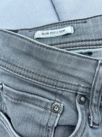 Jack&Jones Jeans Gr.30/29 in grau gut erhalten Nordrhein-Westfalen - Solingen Vorschau