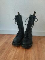 Dc Martens Virginia Stiefel zu verkaufen!! Niedersachsen - Gehrden Vorschau