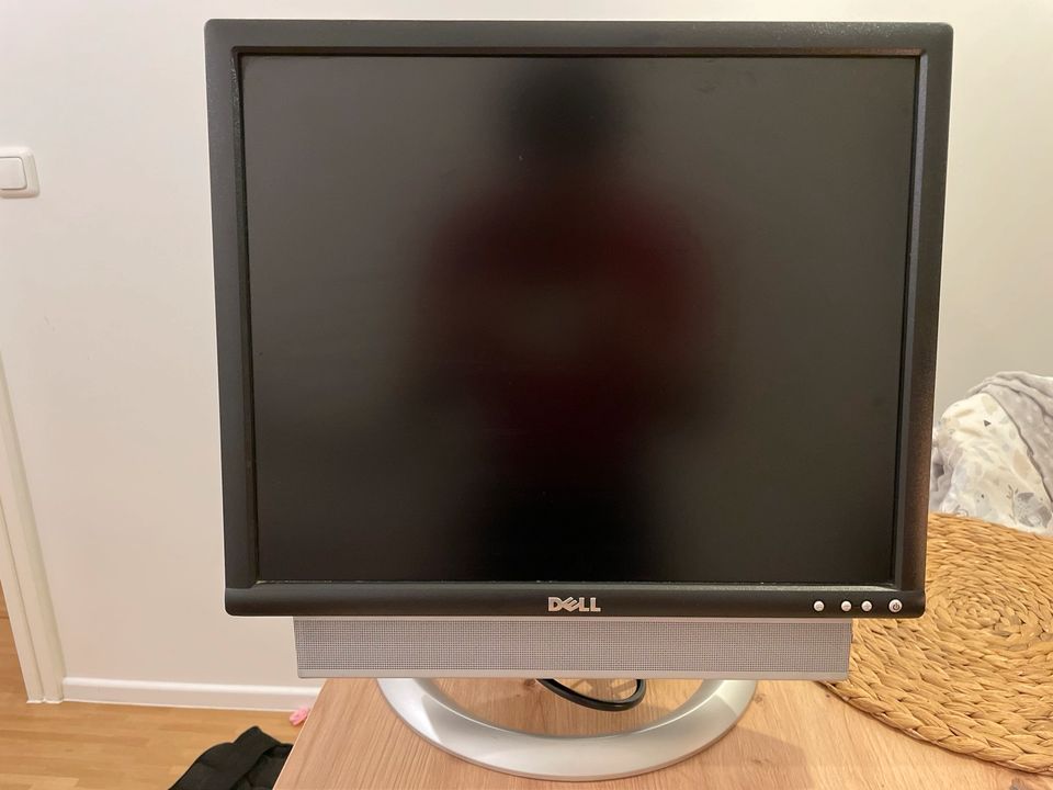 PC Monitor - Dell - 4:3 in München