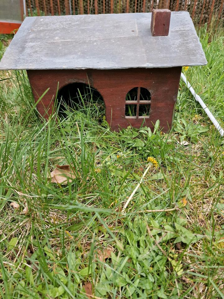 Kleintier, Kaninchenhaus, mini Gartenhaus, in Beelitz