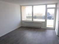 tolle Aussicht! 2-Zimmer-Wohnung mit  Balkon und Aufzug in  MG Wickrath-Mitte Nordrhein-Westfalen - Mönchengladbach Vorschau