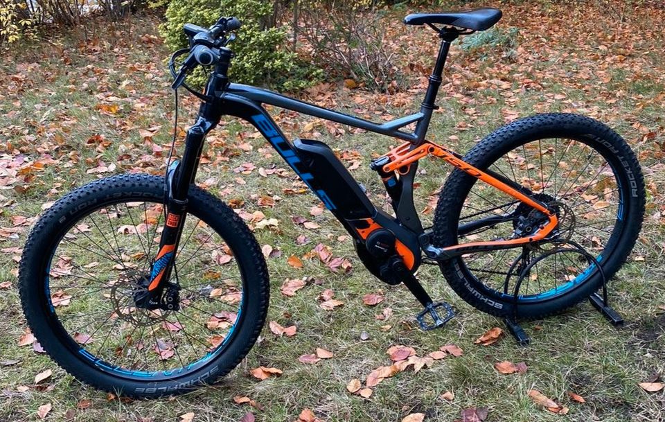 BULLS SIX50 + EFS 3 E-MTB Mountainbike Fully 27,5" Zoll in Hamburg