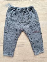 Zara Hose Jogginghose grau 92 Nordrhein-Westfalen - Ennepetal Vorschau