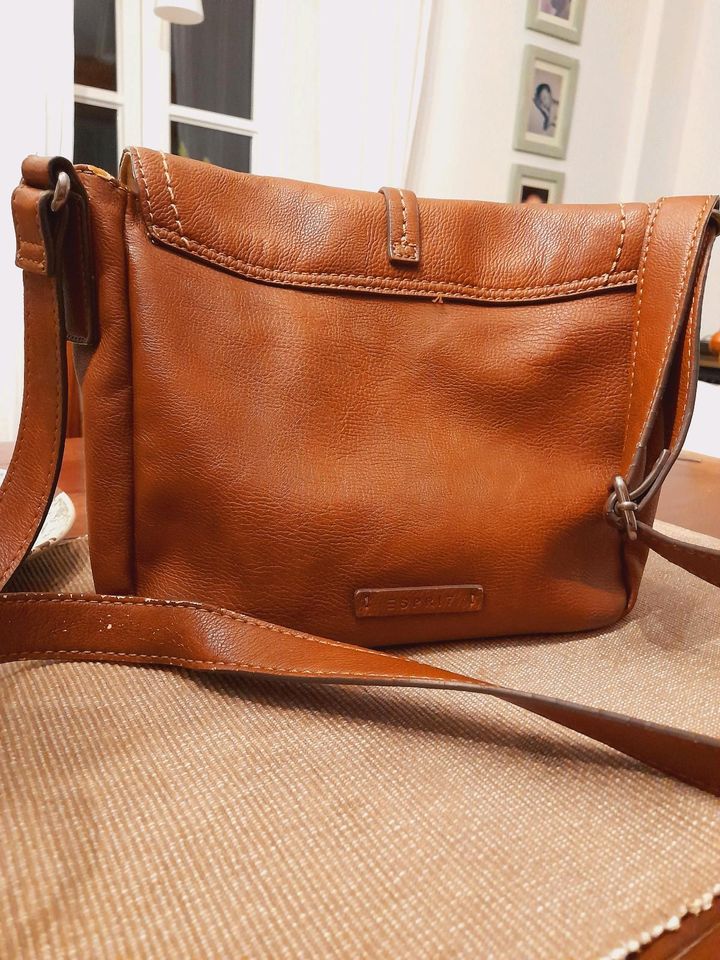 Handtasche von Esprit in Hermannsburg