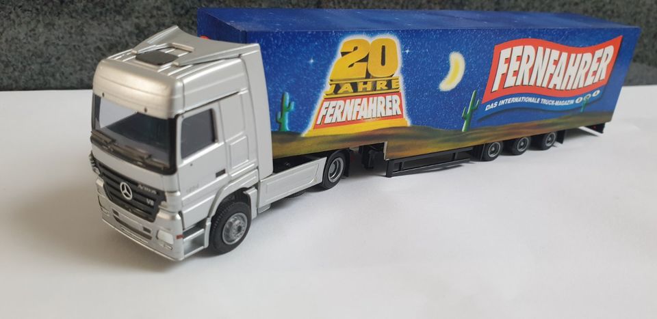 RABATT!! MB Actros 1854 Koffer-SZ "20 Jahre Fernfahrer" no herpa in Untersiegenbühl