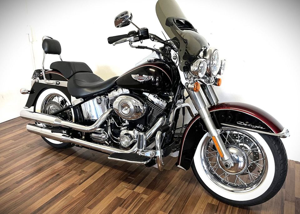 Harley-Davidson Softail DeLuxe ABS   viele Extras in Alzenau