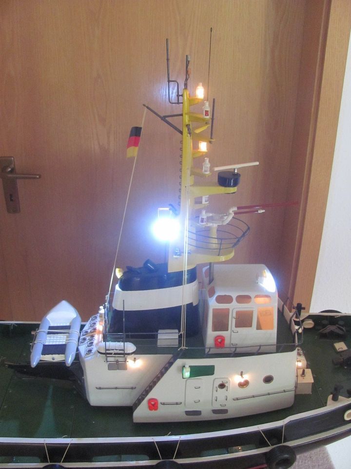 Mehr Foto's zu Robbe Odin Beier Graupner MC19 RC Boot Schiff in Markranstädt