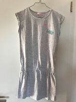 Kleid kurz grau Gr. 134/140 pepperts Mädchen  Sommer Bayern - Fürth Vorschau