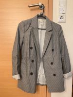 *W. NEU* Blazer grau/ weiß gestreift Damen (Gr. XS) Nordrhein-Westfalen - Lippstadt Vorschau