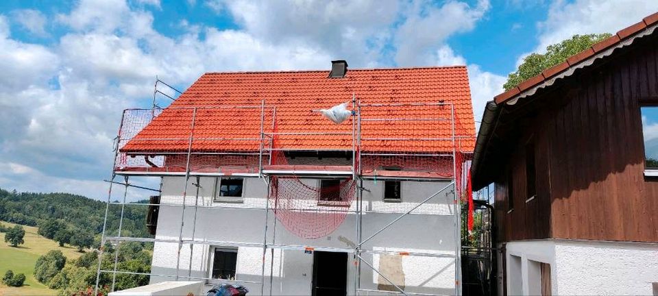 Altbausanierung/PV-ANLAGE Montage/Trockenbau/Bodenlen in Falkenstein