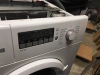 Teile von einer Bosch Waschmaschine Serie 2 Nordrhein-Westfalen - Salzkotten Vorschau