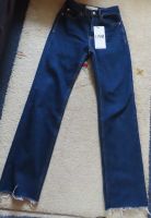 Stradivarius Jeans Straight Vintage D98 Gr.34 NEU Baden-Württemberg - Neuhausen Vorschau