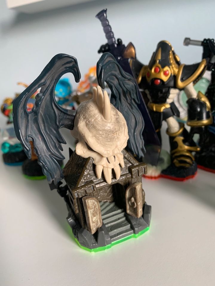 15# Skylander Krypt King , Knight Mare, Sternwarte etc. in Müncheberg