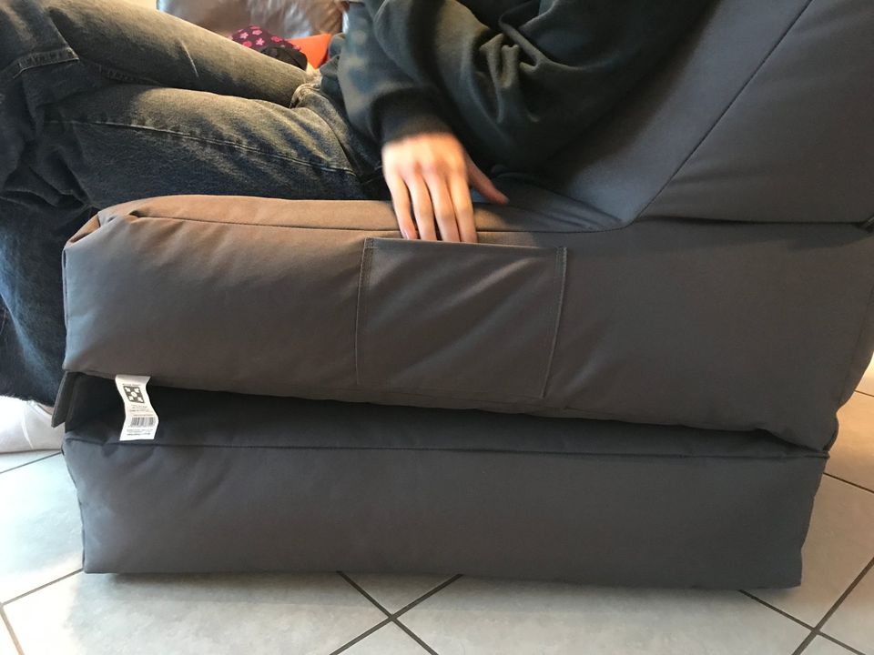 Loungesessel / Loungeliege Sitzsack anthrazit wie neu in Kerpen