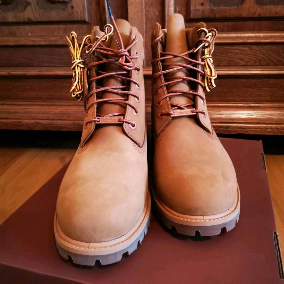 Timberland 6-inch Premium Original Boots | Bronze | US9.5 | Neu in Kelkheim