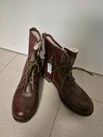 Stiefel in Gr. 41, neu mit Etikett Nordrhein-Westfalen - Niederkassel Vorschau