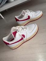 Nike Schuhe Grösse 38,5 cm, guter Zusatz Nordrhein-Westfalen - Geseke Vorschau