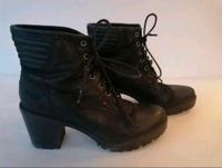Wrangler Biker Leder Boots Stiefeletten Gr. 39 schwarz Leder Sachsen-Anhalt - Weißenfels Vorschau