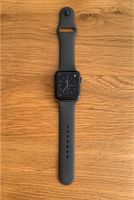 Apple Watch Series 3 42mm schwarz mit Ladekabel Frankfurt am Main - Gallusviertel Vorschau