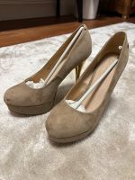 Plateau Pumps beige Gold neu Blink 39 UK6 Hamburg-Nord - Hamburg Winterhude Vorschau