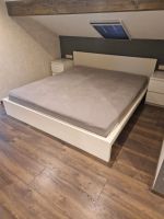Ikea Malm Bett 1,8mx2,0m mit Lattenrosten ohne Matratze Hessen - Witzenhausen Vorschau