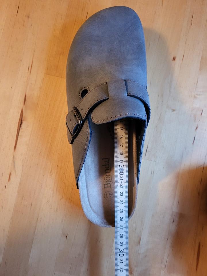 Wolky Mokassin, Garceland Pumps, Björndal Hausschuhe u. a. Gr. 41 in Homberg
