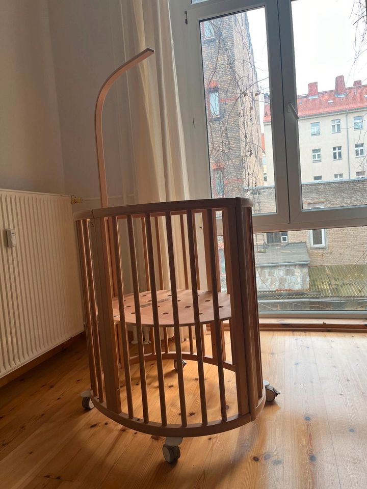 Neu Stokke Sleepi Mini V3 Babybett +Viel Zubehör in Berlin